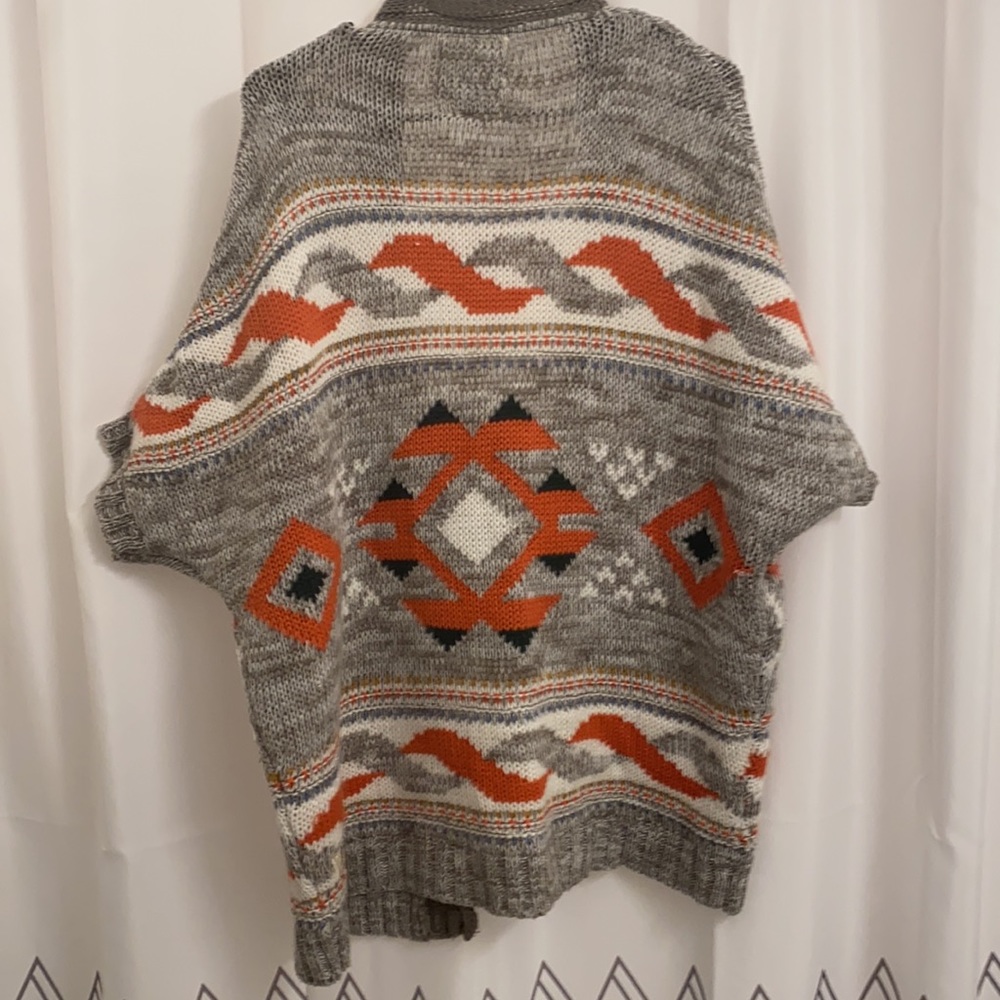 Aztec Cardigan - Picture 4 of 4